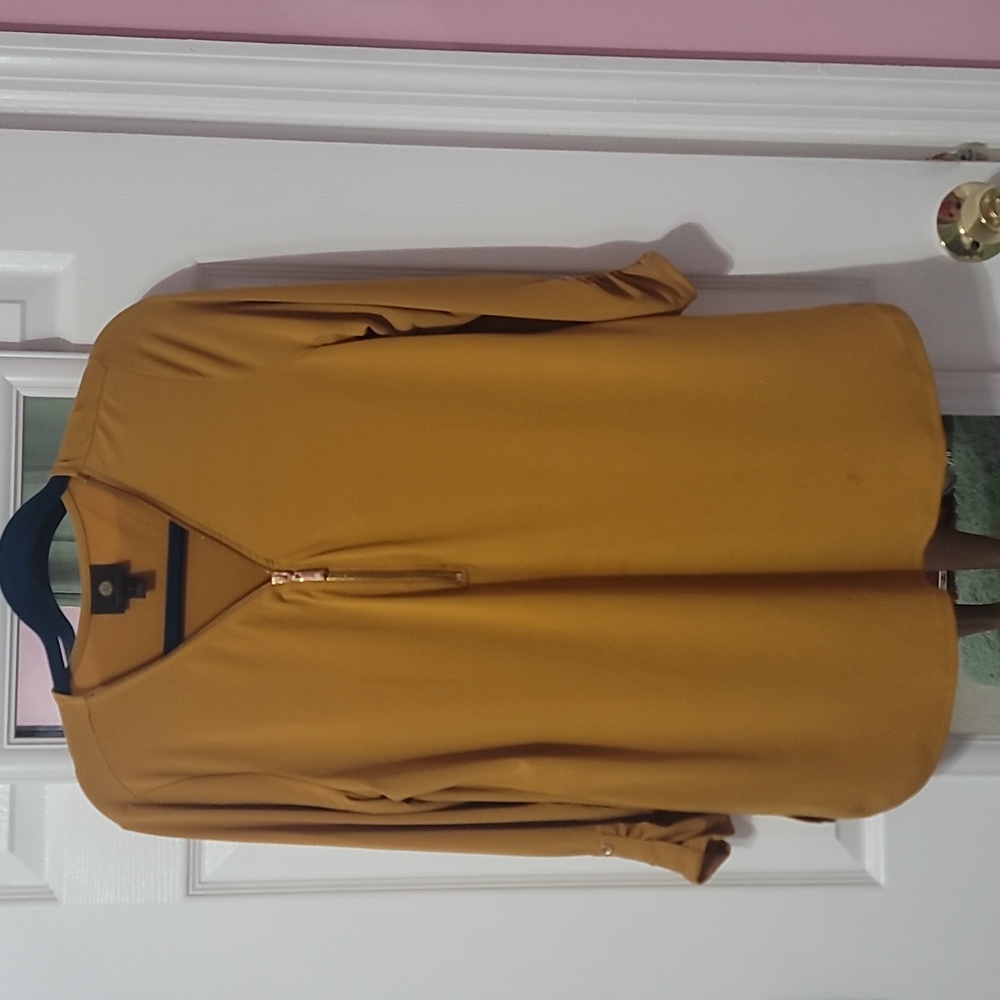 Women top